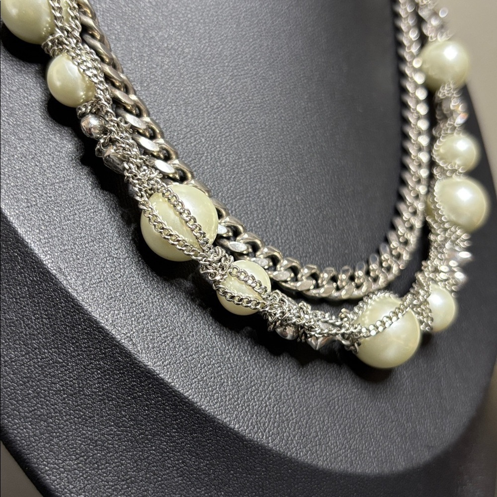 Givenchy Statement Layered Faux Pearl Rhinestone Chain Necklace Luxury - Picture 7 of 9